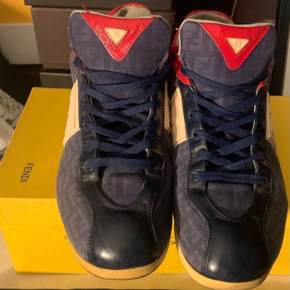 NWOT Fendi Roma blue, red and cream colored sneakers For the woman doing her